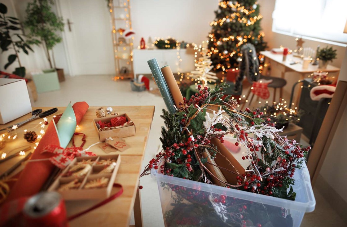 How To Pack Holiday Decorations For A Move